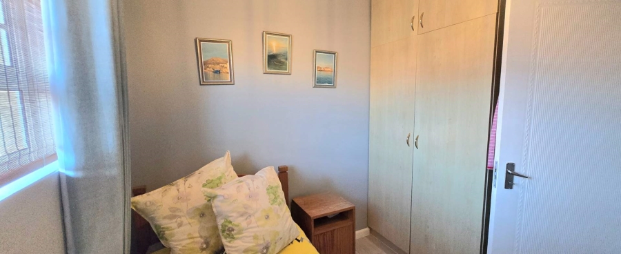 4 Bedroom Property for Sale in Franskraal Western Cape